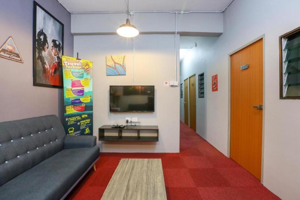 Spot On 89751 Bed Station Guest House Тана Рата Екстериор снимка