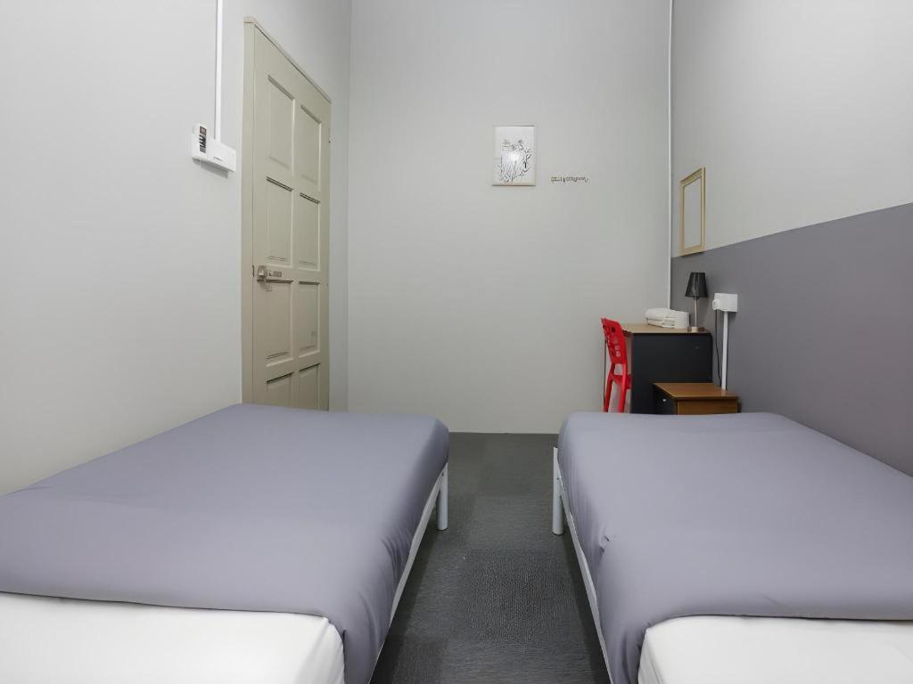 Spot On 89751 Bed Station Guest House Тана Рата Екстериор снимка